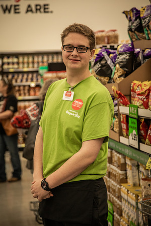 Grocery Outlet Placentia 190530-0215
