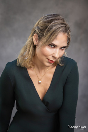 Laura L-0035L_(2)L