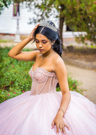 Leah XV25-0205L