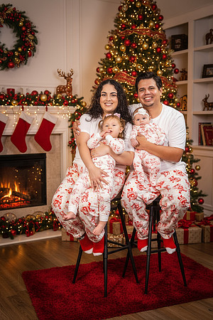 Miguel Fam25-10-0082L