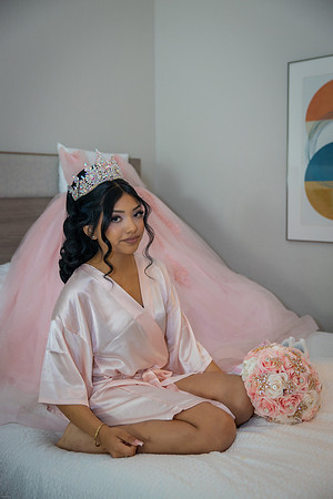 Delilah 16BD-0043L