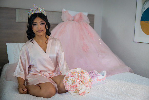 Delilah 16BD-0045L