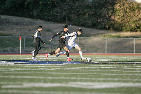NS-Soccer25-0816L