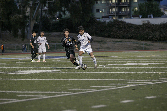 NS-Soccer25-1375L