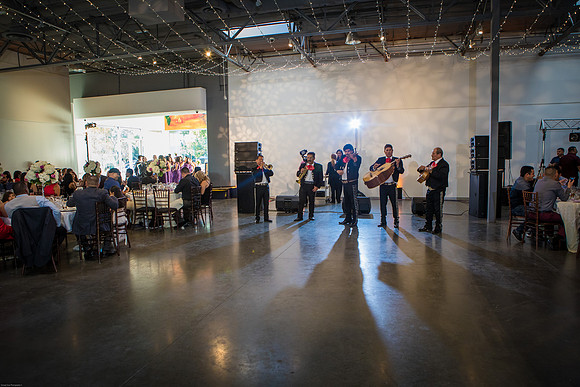 JDW171015-0872