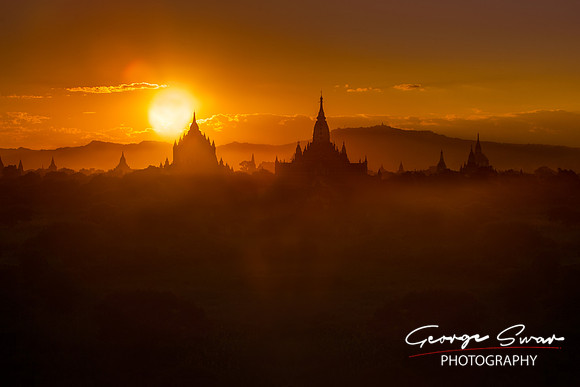 Anandar Bagan Sunset
