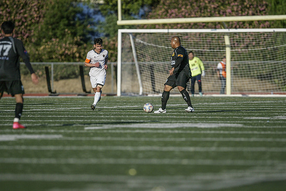 NS-Soccer25-0406L