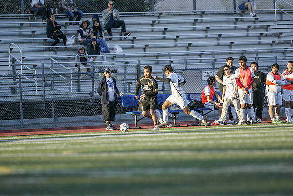 NS-Soccer25-0860L