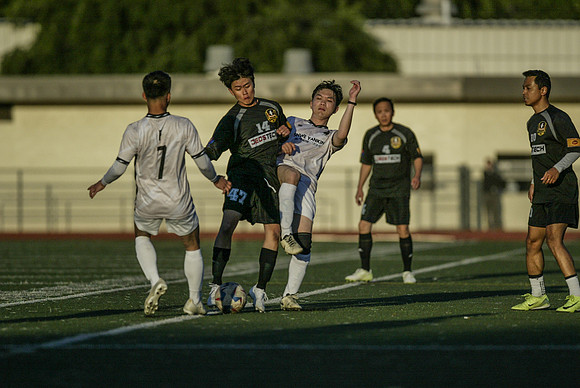 NS-Soccer25-0838L