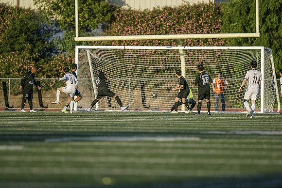 NS-Soccer25-0930L