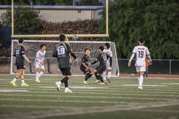 NS-Soccer25-1063L