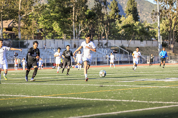 NS-Soccer25-0203L