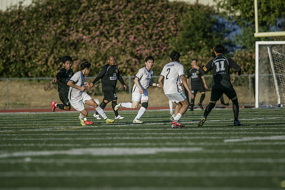NS-Soccer25-0562L