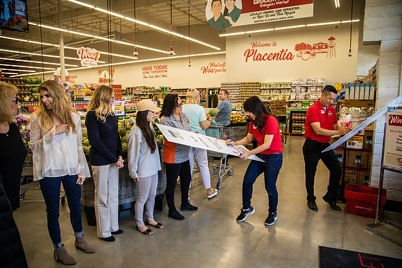 Grocery Outlet Placentia 190530-0230