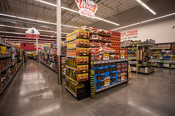Grocery Outlet Placentia 190530-0001
