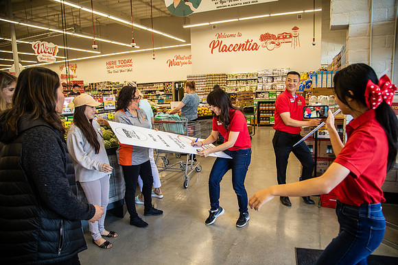 Grocery Outlet Placentia 190530-0229