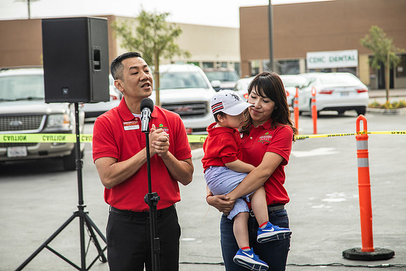 Grocery Outlet Placentia 190530-0114