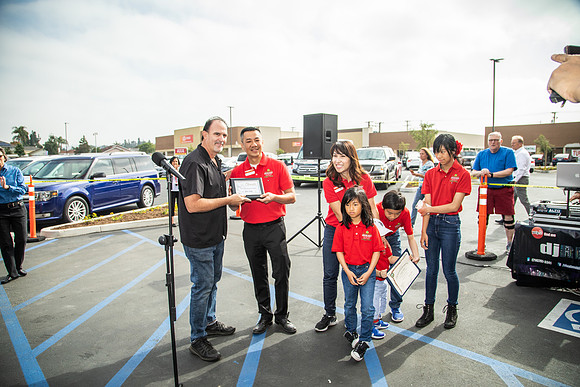 Grocery Outlet Placentia 190530-0132