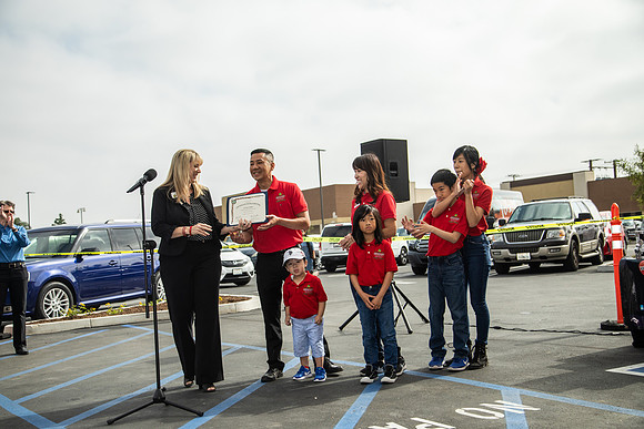 Grocery Outlet Placentia 190530-0120