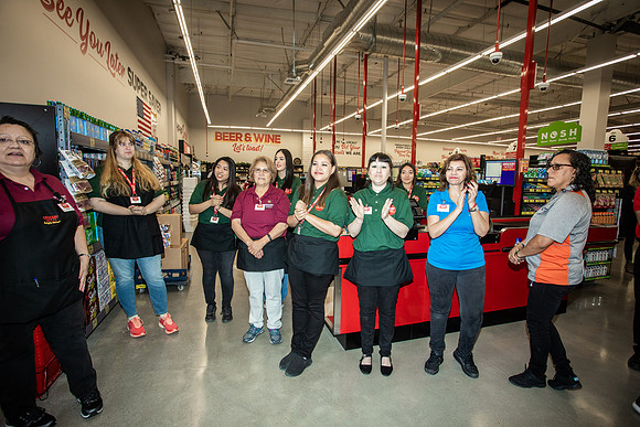 Grocery Outlet Placentia 190530-0170