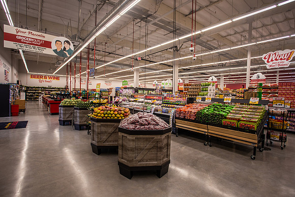 Grocery Outlet Placentia 190530-0027