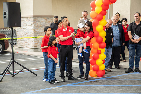 Grocery Outlet Placentia 190530-0108