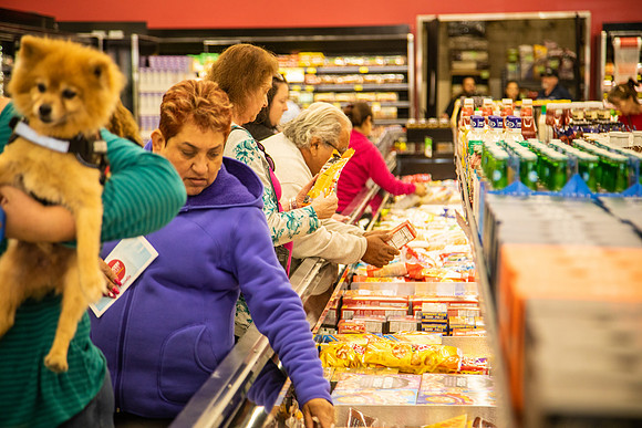 Grocery Outlet Placentia 190530-0198