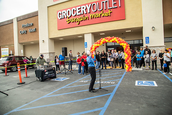 Grocery Outlet Placentia 190530-0100