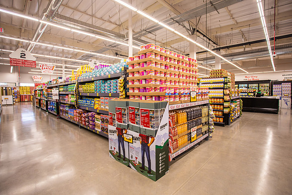 Grocery Outlet Placentia 190530-0031